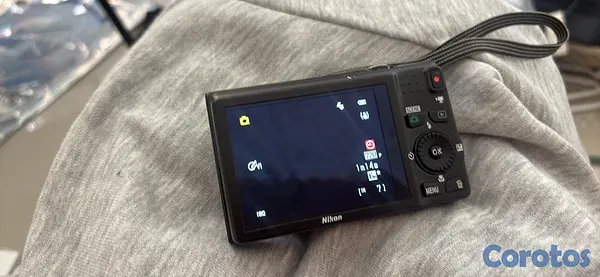 camaras y audio - Nikon Coolpix S6200 vintage aesthetic, calidad 1A con flash y zoom  2