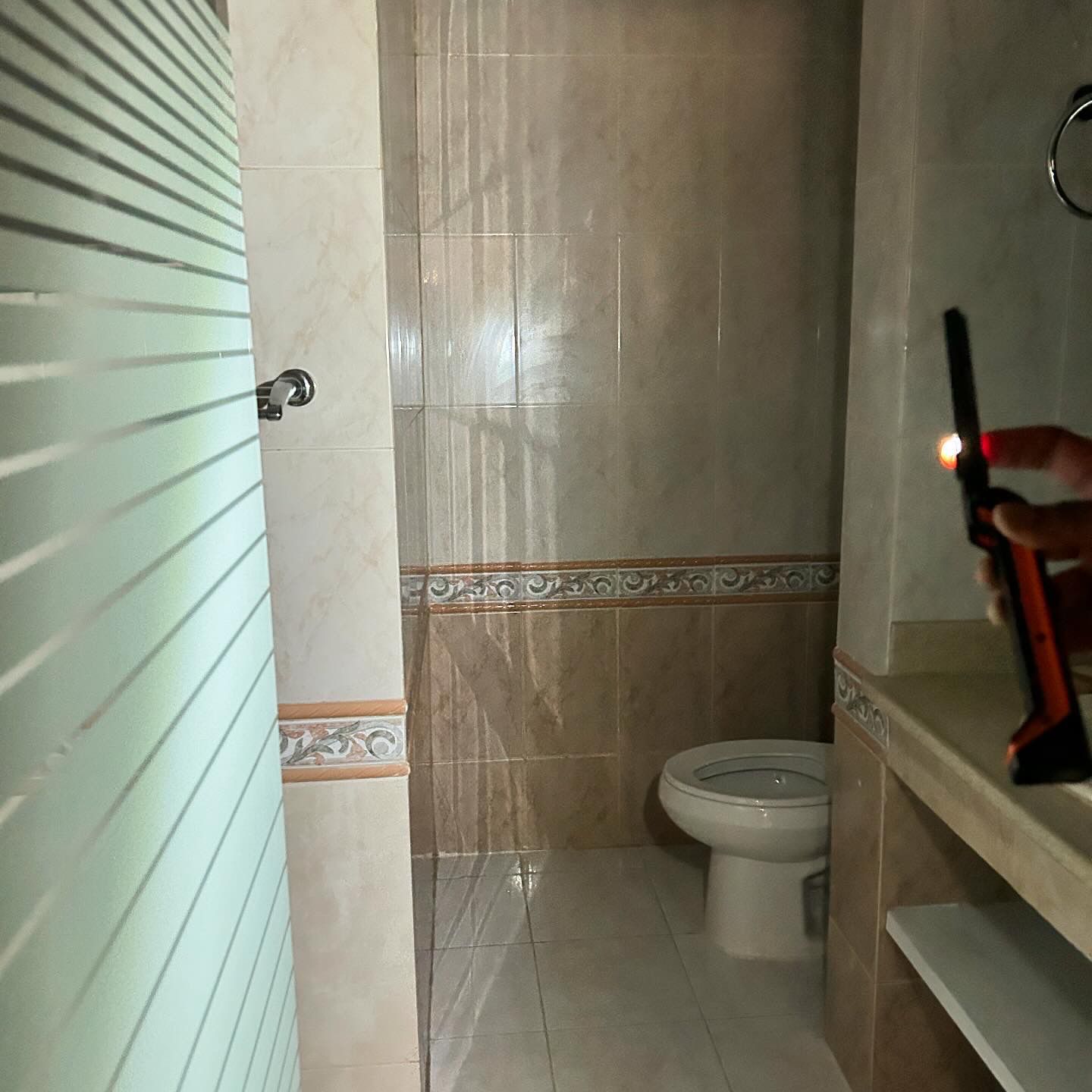 apartamentos - Alquiler de Apartamento en el Millon Primer piso 4