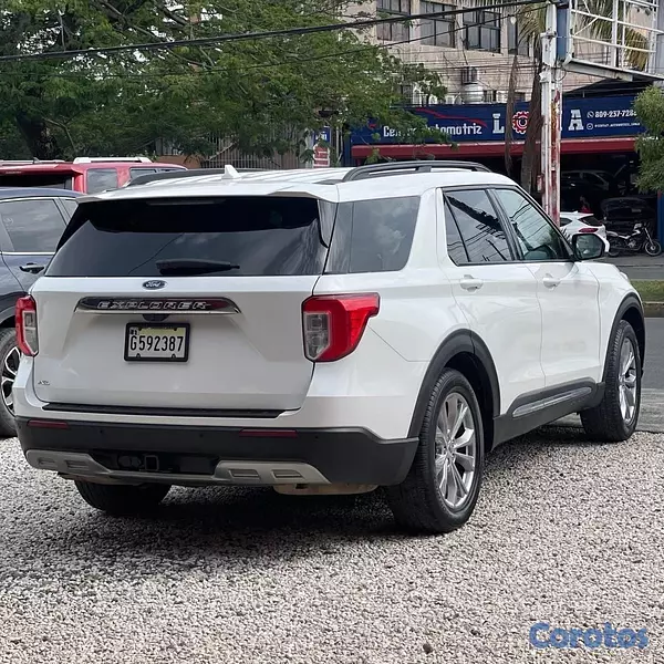 jeepetas y camionetas - FORD EXPLORER XLT 2021 4