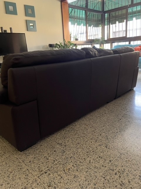 muebles y colchones - (SOFA) MUEBLE EN L DE CUERO $12,000 1