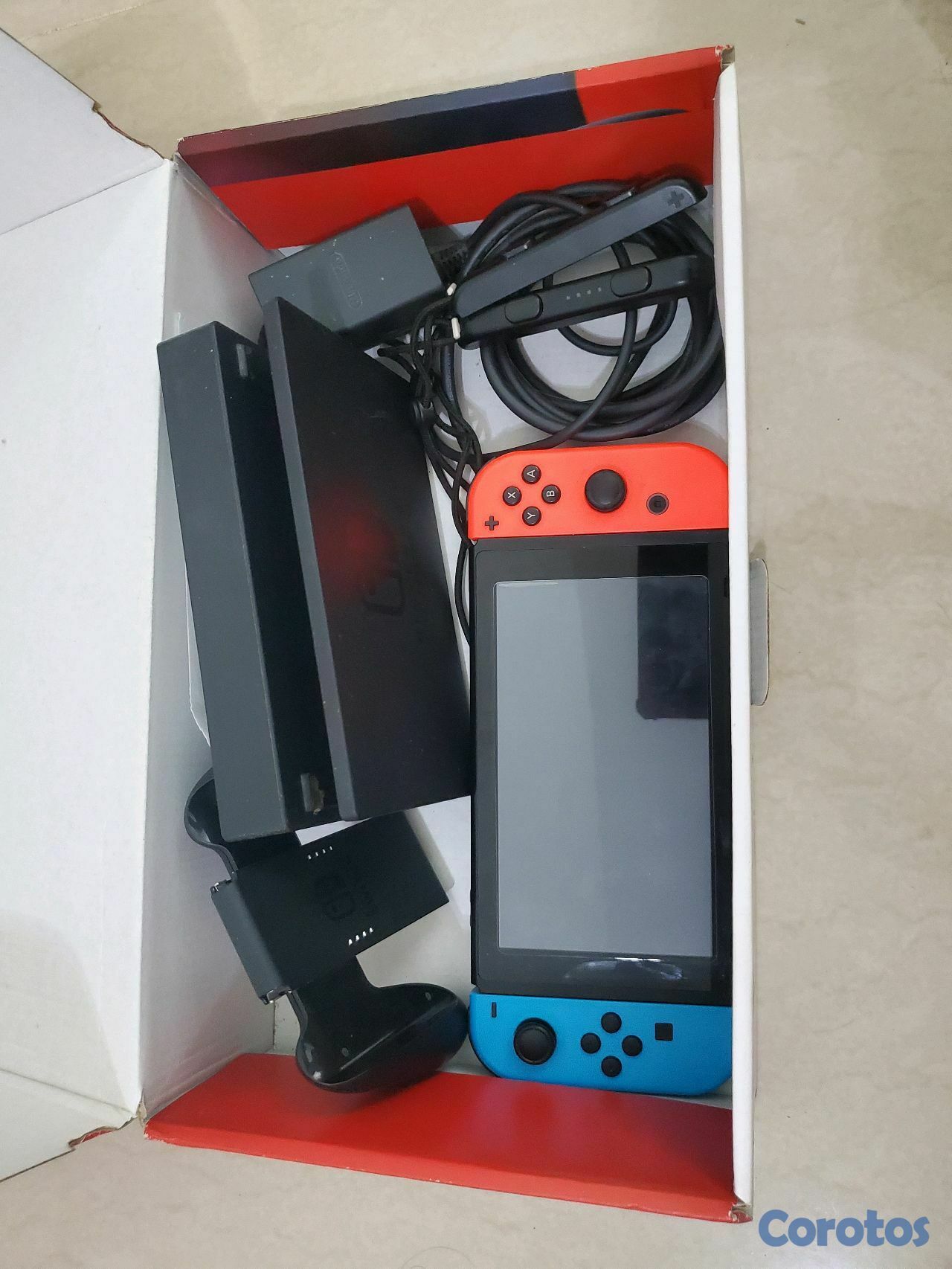 consolas y videojuegos - NINTENDO SWITCH EN MUY BUEN ESTADO CON SU CAJA. EN OFERTA RD9,000.  2