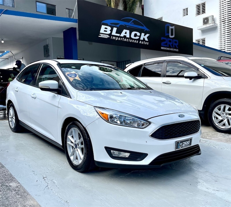 carros - Ford Focus SE 2017
