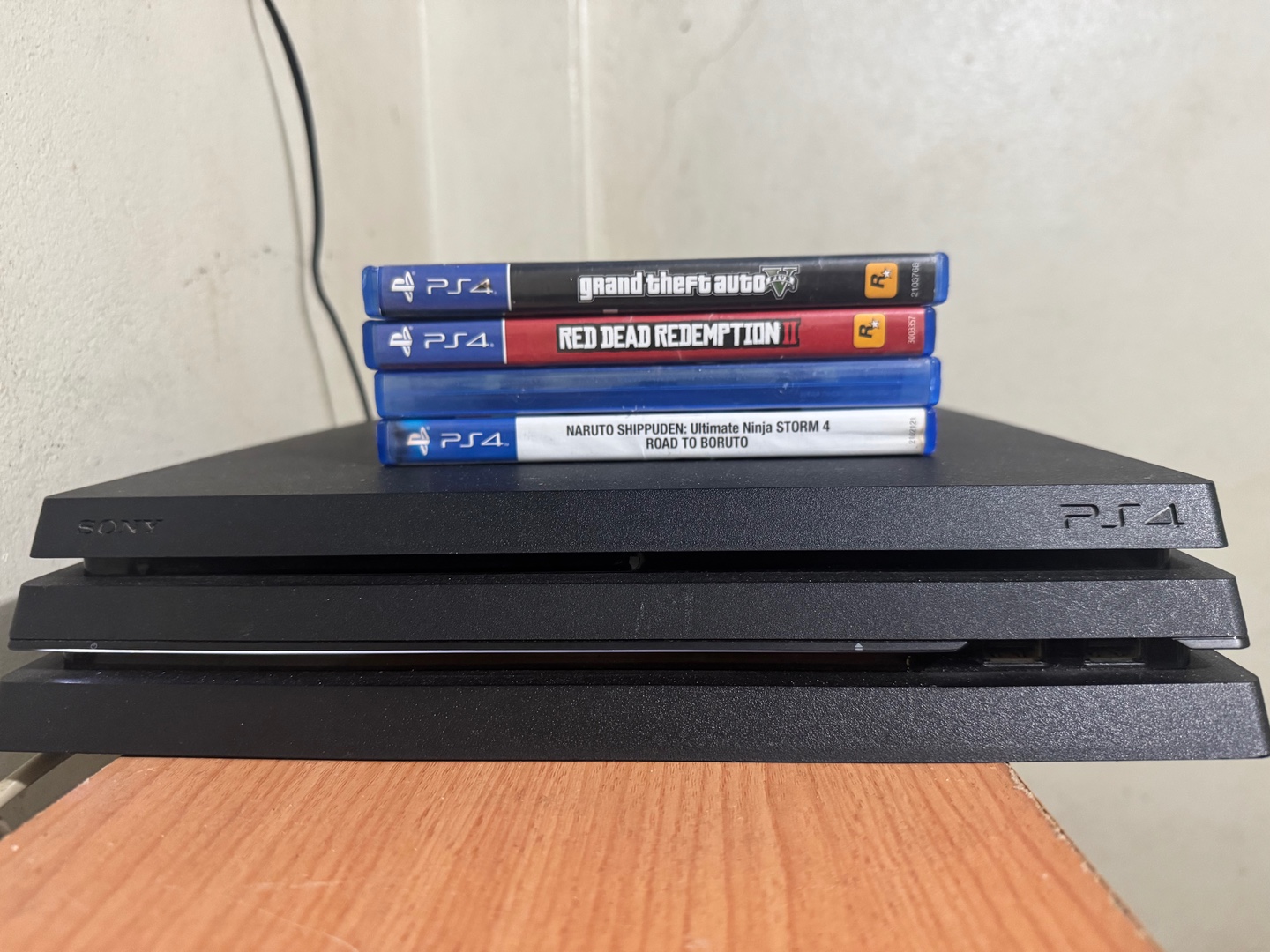 consolas y videojuegos - PS4 PRO 1