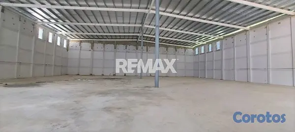 oficinas y locales comerciales - Nave industrial de 2128mt2 en alquiler en El Pedre 3