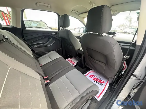 jeepetas y camionetas - Ford Escape SE 2014 7