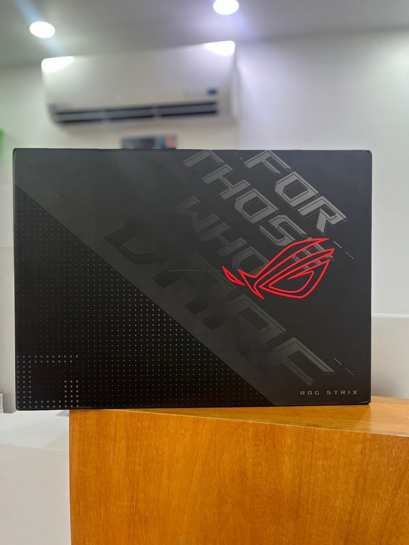 computadoras y laptops - Asus ROG Strix G15 Rysen 7 6800HS RTX3050 512gb SSD 16gb RAM 17.3" 300hz  0