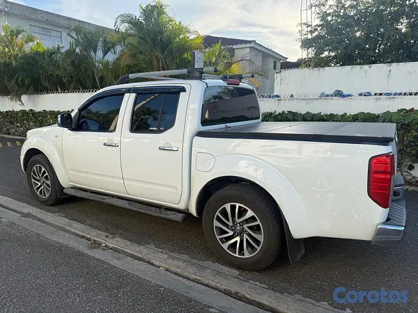 jeepetas y camionetas - Nissan Navara 2015 4x4 6