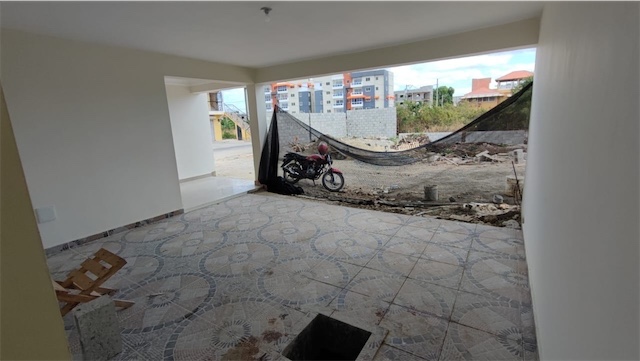 casas - Venta de casa en la autopista de san Isidro prado oriental Santo Domingo este 2