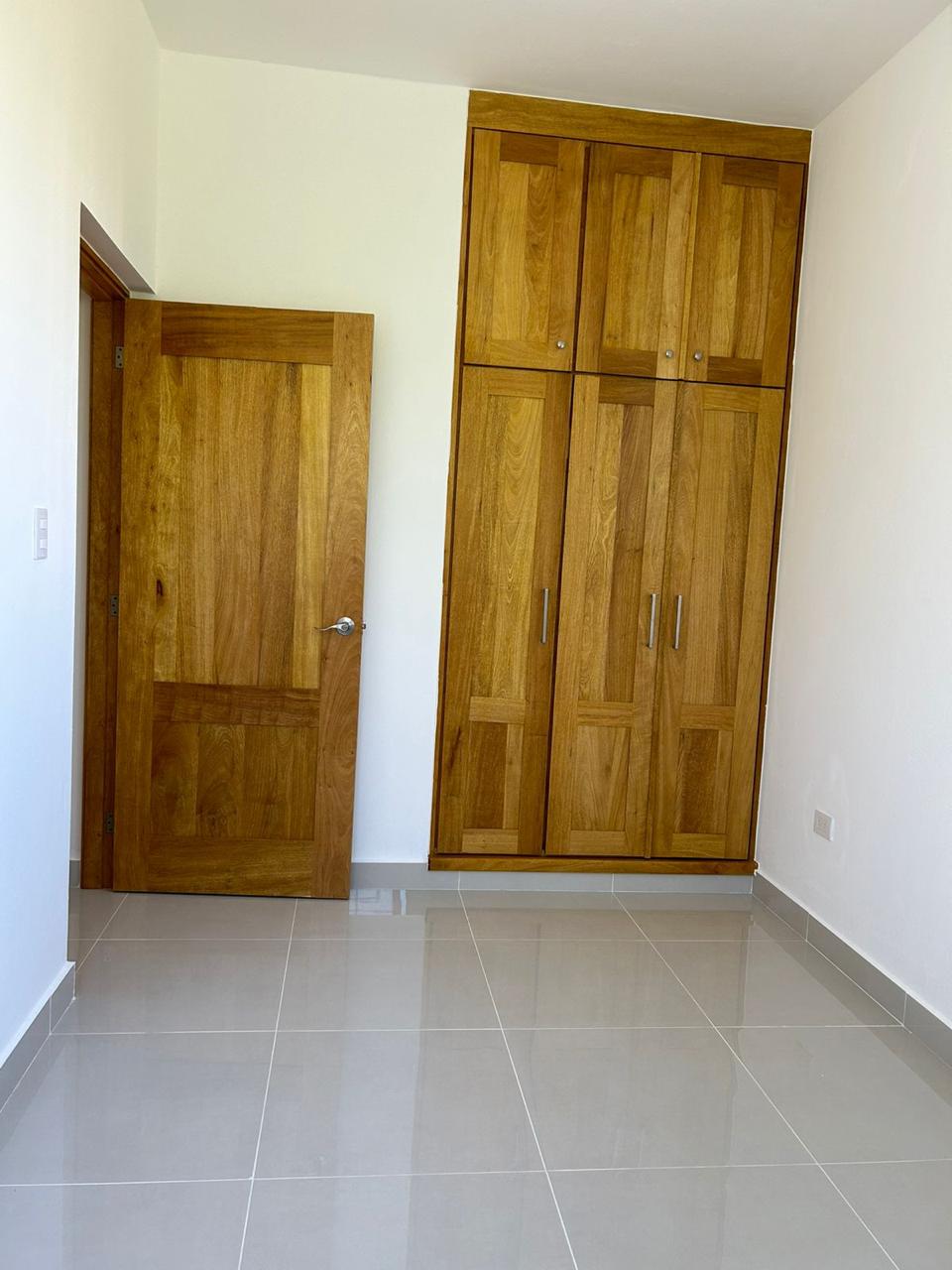 casas - CASA EN VENTA EN URB. LAS ANTILLAS. 9