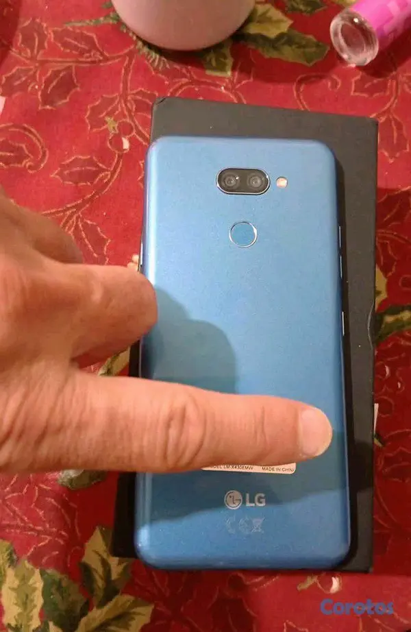 celulares y tabletas - Lg K40s 4