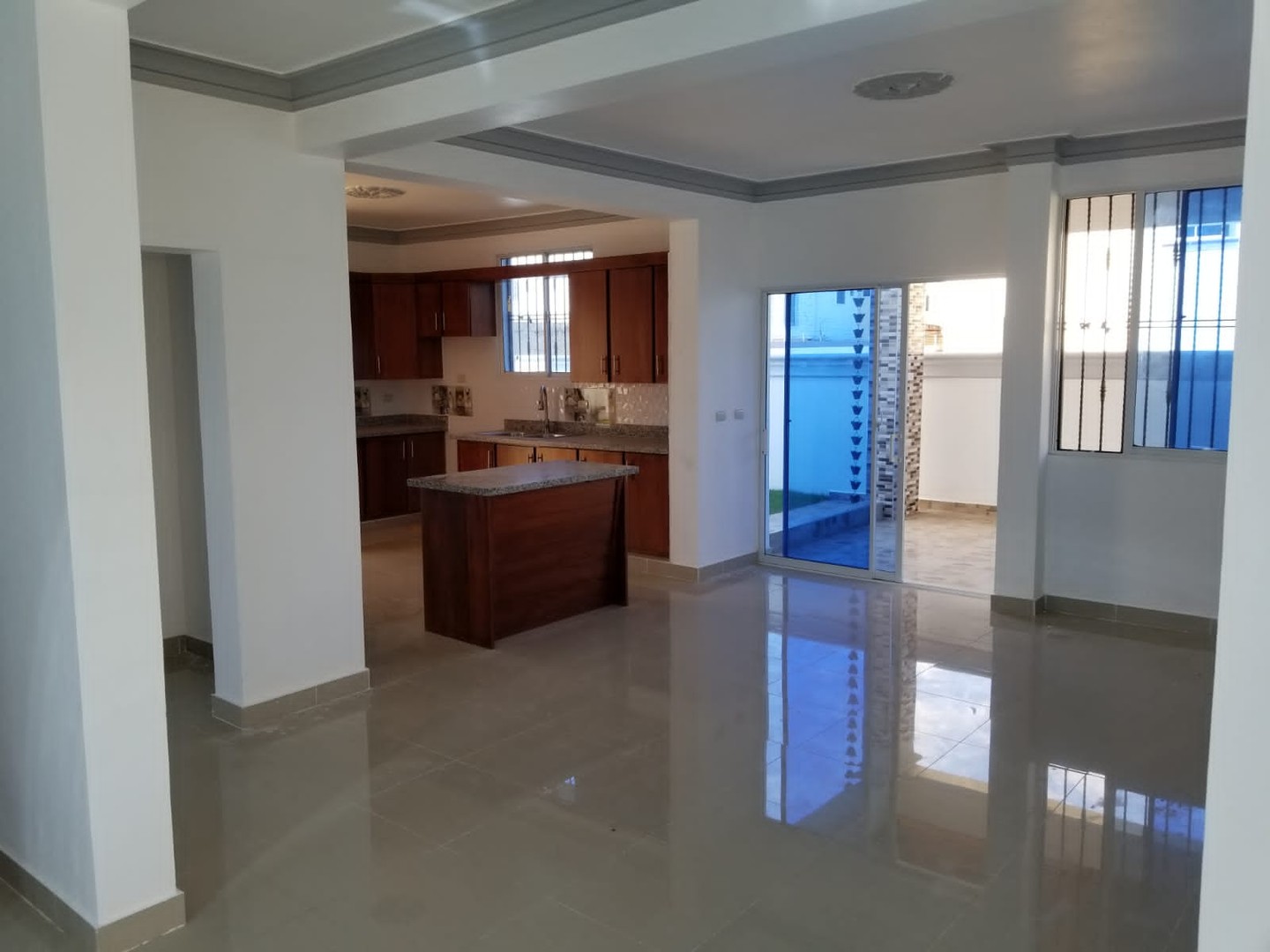 casas - Casa en Venta Completamente Nueva en Las Charcas  1