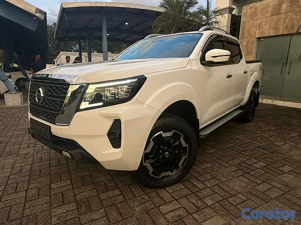 jeepetas y camionetas - Nissan frontier le 2022 3