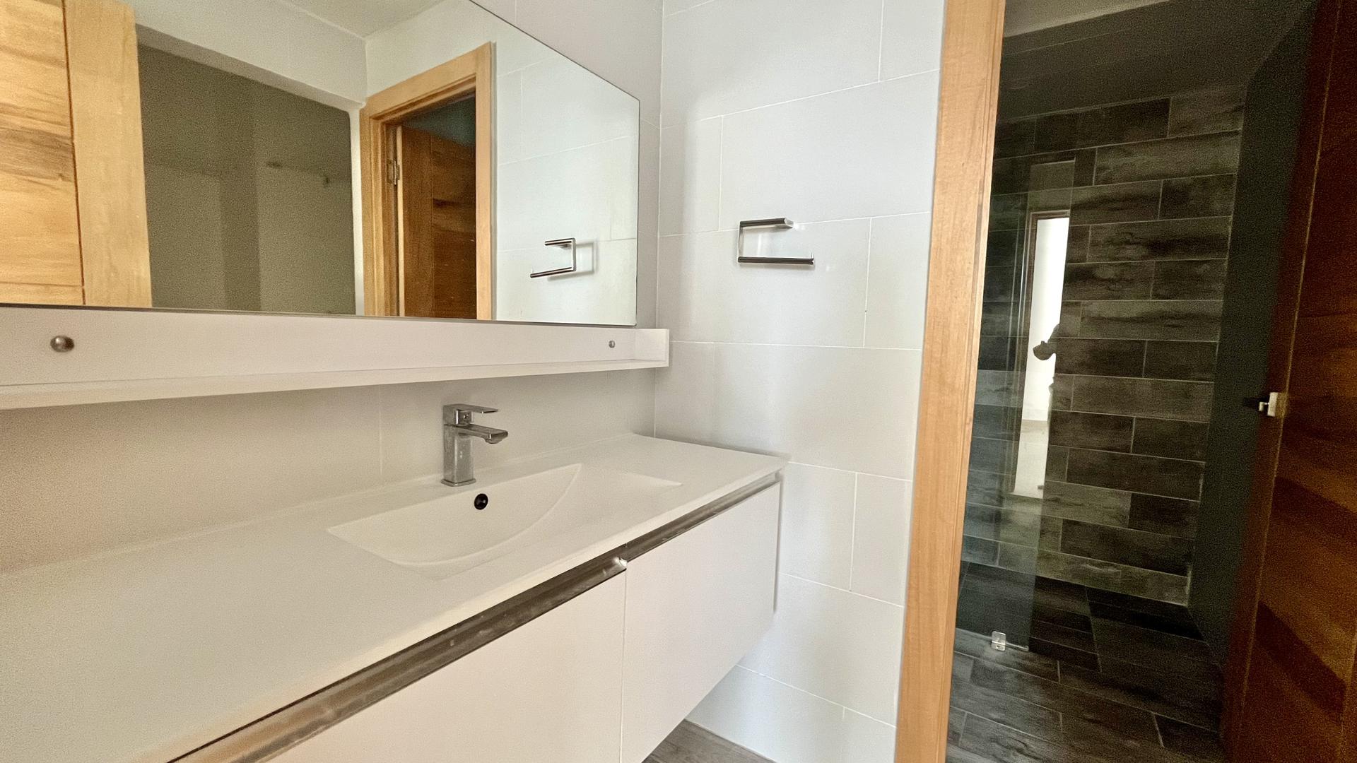 apartamentos - Apartamento en Alquiler Evaristo Morales, Santo Domingo 7