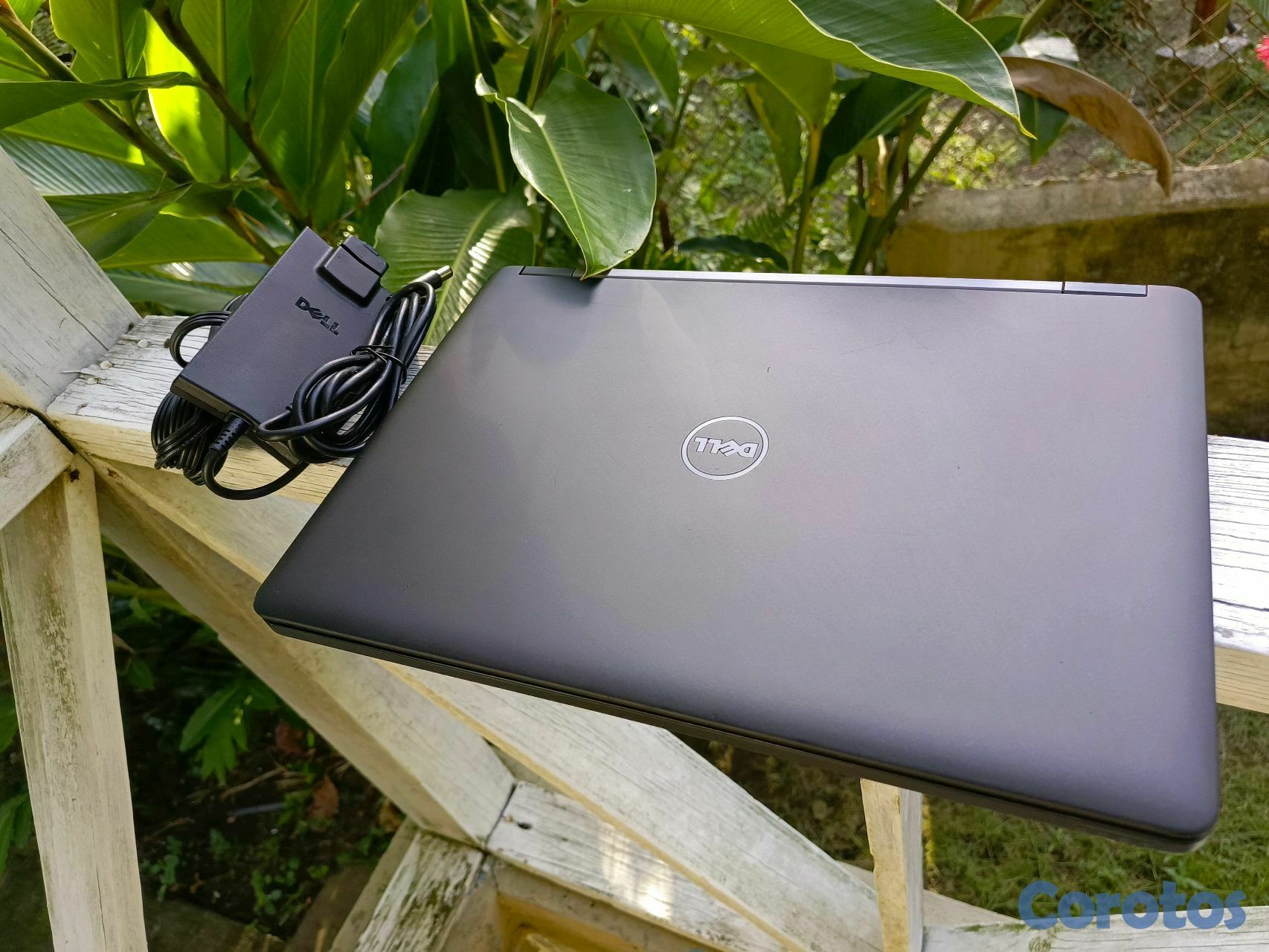 computadoras y laptops - Laptop Dell, i5 5ta, Disco 256 GB, 16GB Ram. 2