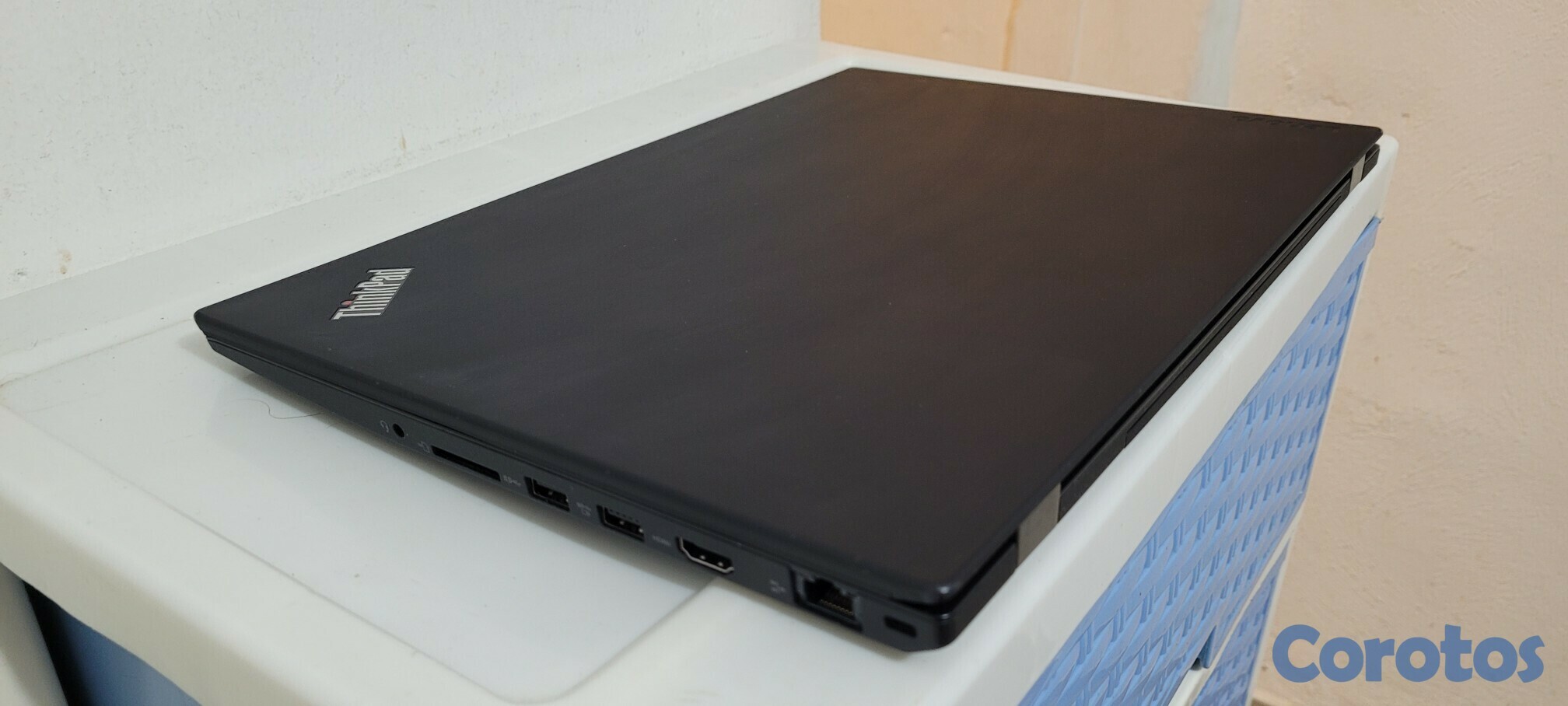 computadoras y laptops - Lenovo Slim T490 14 Pulg Core i5 10th Gen Ram 8gb ddr4 Disco Solido 3