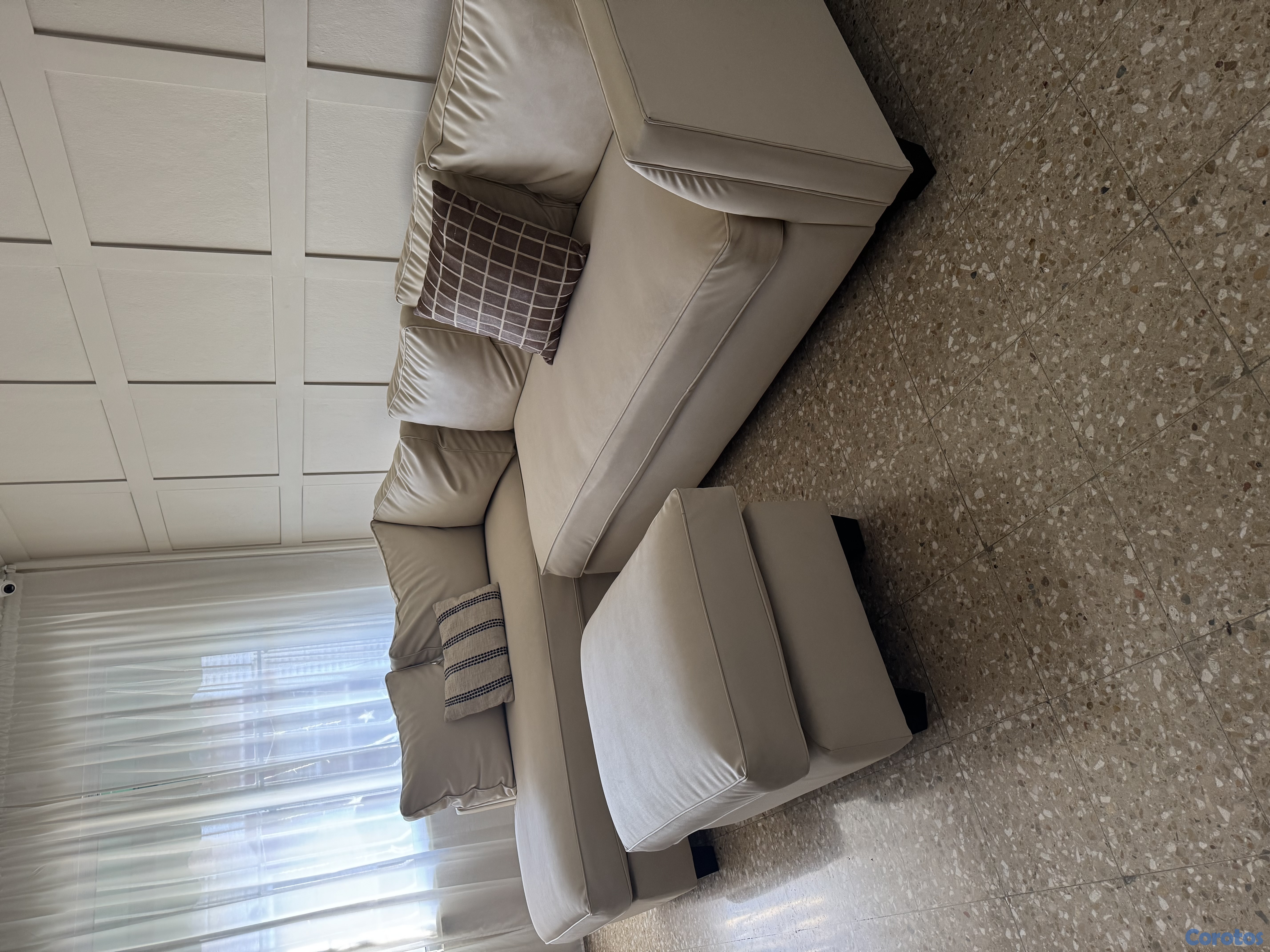 muebles y colchones - Mueble de sala con Otoman 1