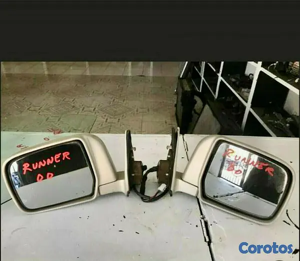 repuestos - Vendo Retrovisor  Espejos Para Toyota 4Runner 2001 2