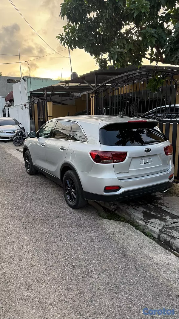jeepetas y camionetas - KIA SORENTO S 2020 5