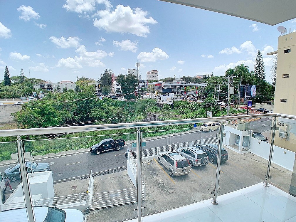 apartamentos - MODERNO 3ER NIVEL CON ELEVADOR LA ROSALEDA SANTIAGO  1