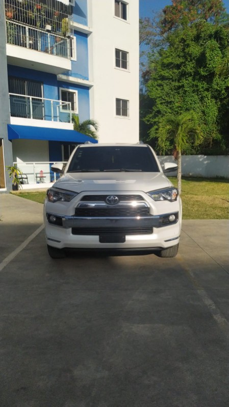 jeepetas y camionetas - Toyota 4runner limited 2016 2