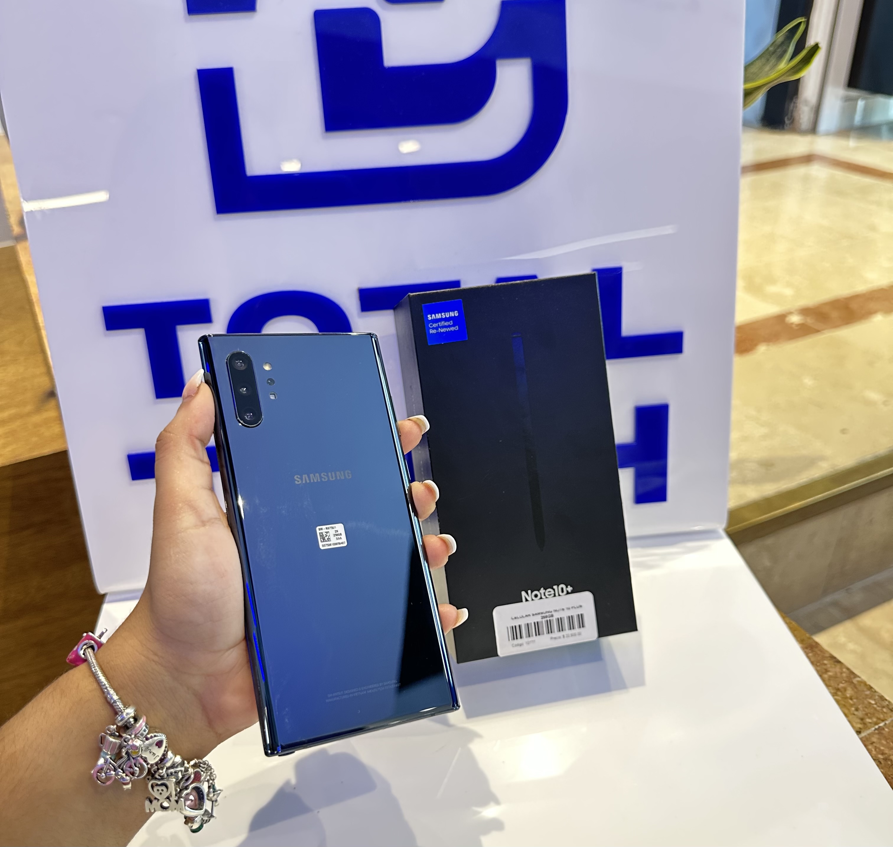 celulares y tabletas - SAMSUNG NOTE 10 PLUS 256gb NUEVA DE CAJA