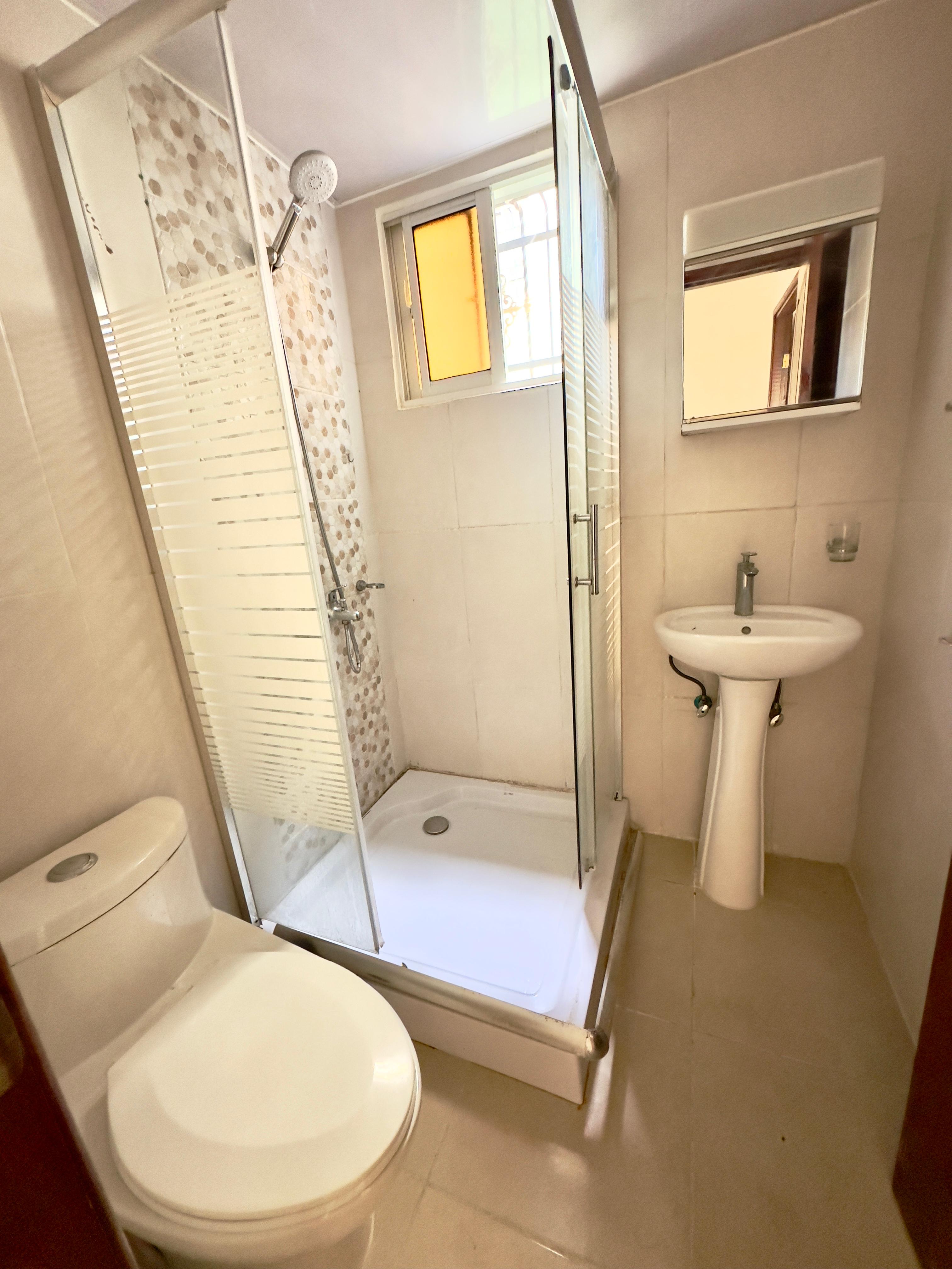 apartamentos - Vendo apto en Juan Rafael, en la Jacobo Majluta 7