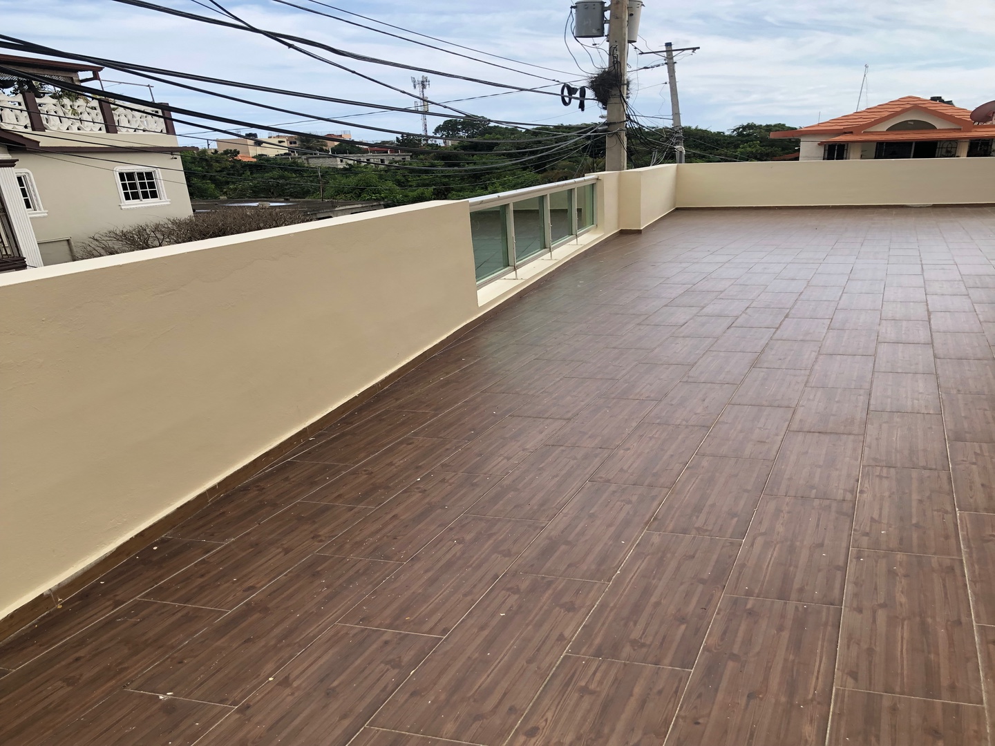apartamentos - sector nuevo amanecer (Ave. San Isidro) , 3 hab, 2 baños  + terraza 77 mt2  9