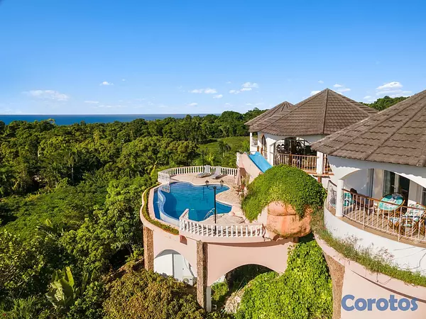casas vacacionales y villas - IMPONENTE VILLA 3 NIVELES EN  RIO SAN JUAN, CON VI 3