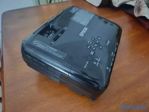 computadoras y laptops - Proyector Epson 3,000 Lumenes 2