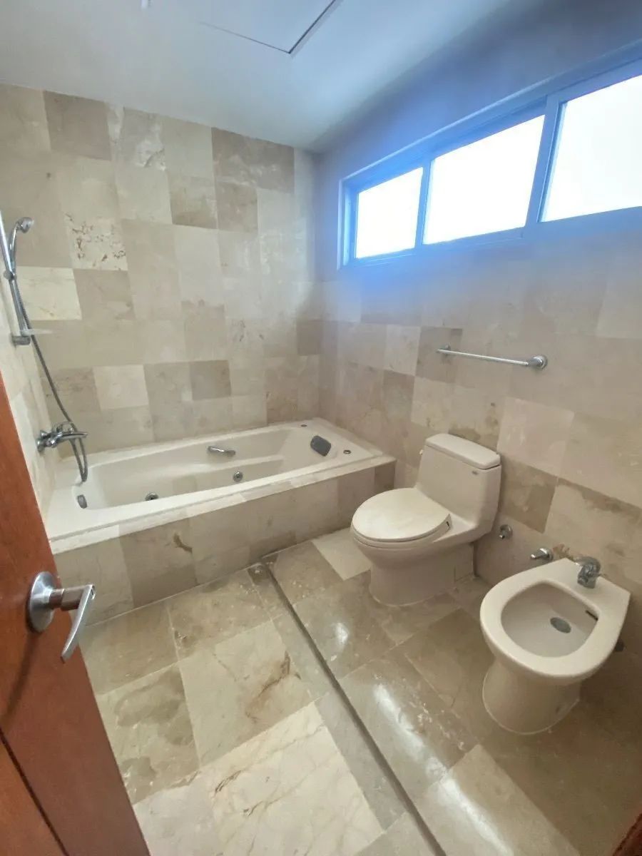 apartamentos - Alquilo apartamento en Piantini   9