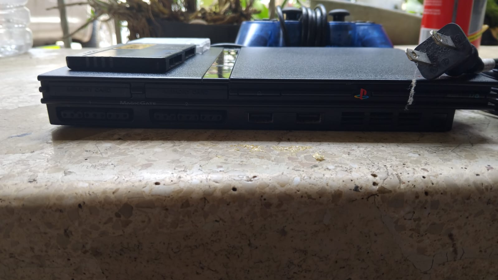 consolas y videojuegos - Vendo ps2 slim