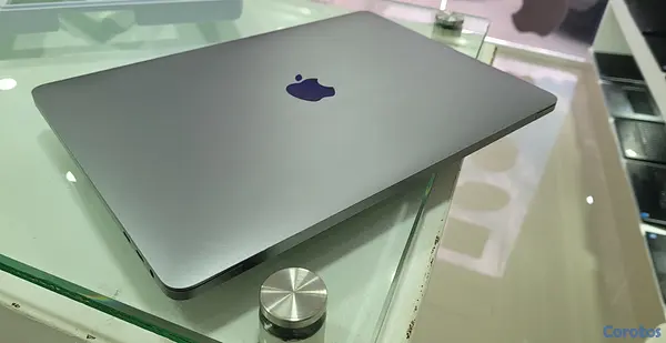 computadoras y laptops - Macbook pro Retina 13.3 Pulg Core i7 Ram 32gb ddr4 Disco 512gb SSD año 2020 3