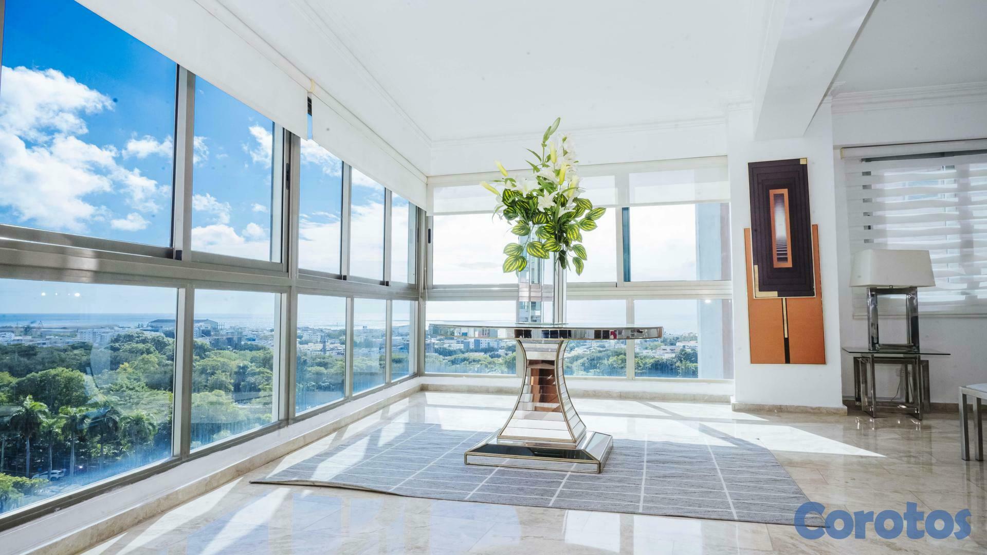 apartamentos - 233 metros netos en Cacicazgos con 3 parqueos 2