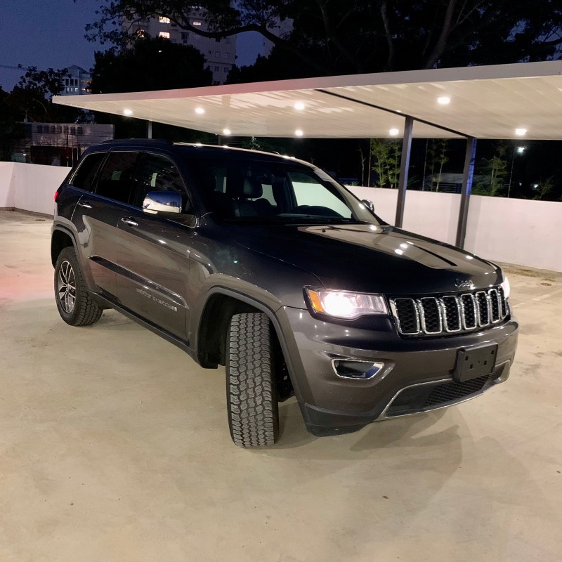 jeepetas y camionetas - Jeep grand cherokee limited 4x4 2017 