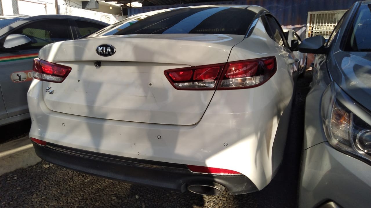 carros - KIA K5 2017 BLANCO 2