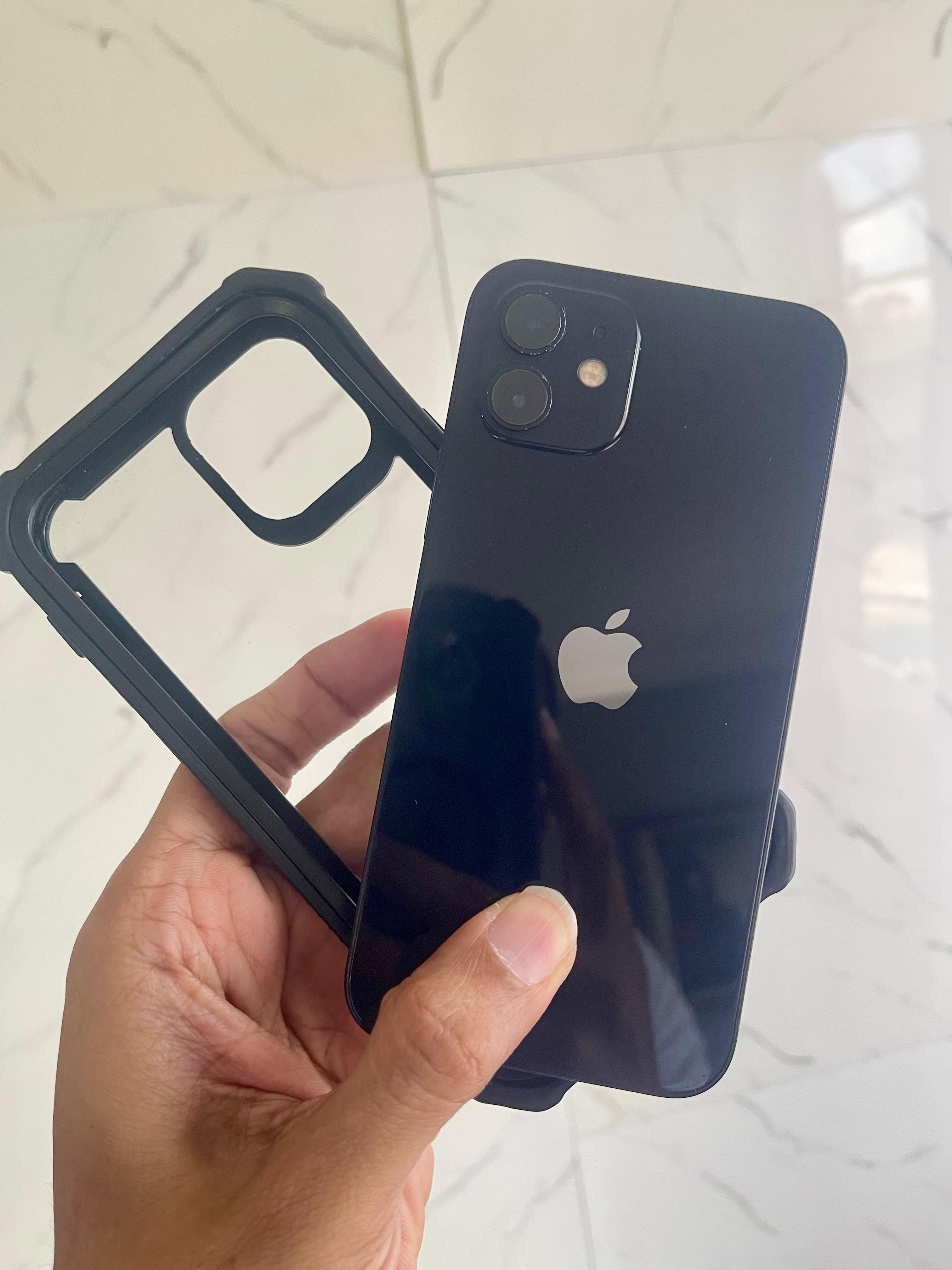 celulares y tabletas - iPhone 12 normal  de 64GB 
todo en perfecto estado solo el no Face ID 2
