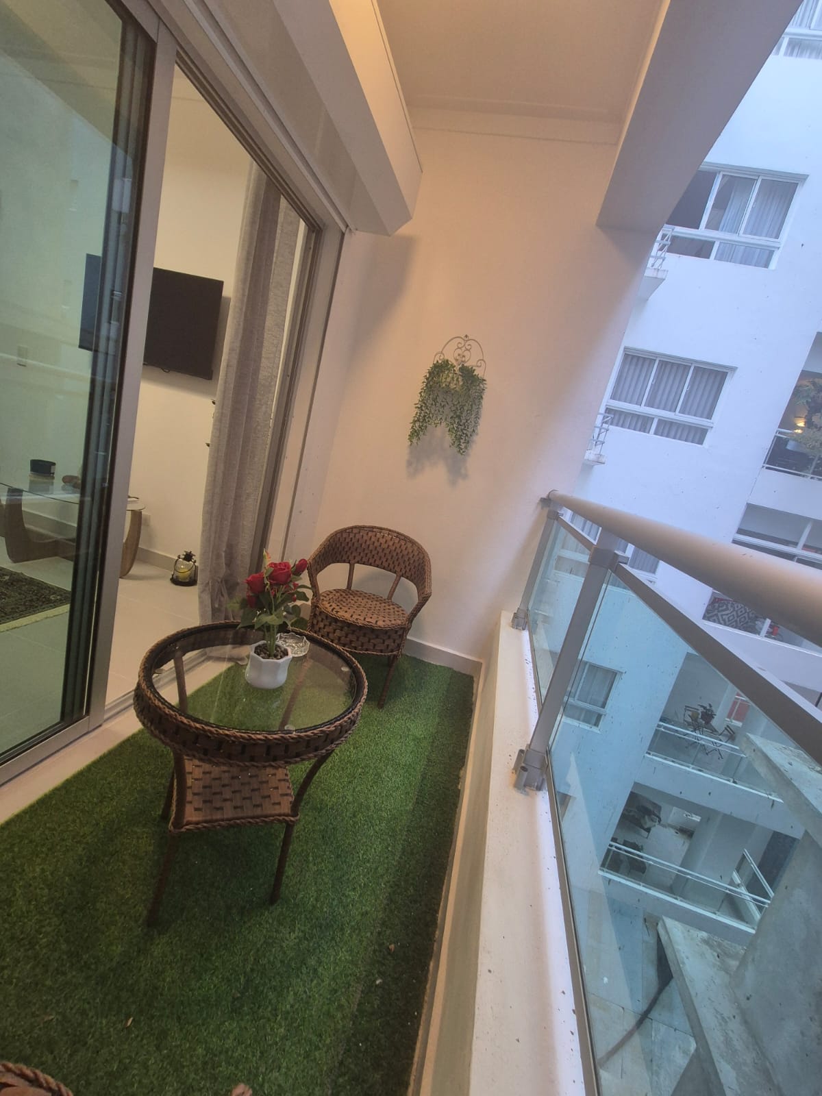 apartamentos - Alquiler amueblado en Evaristo Morales