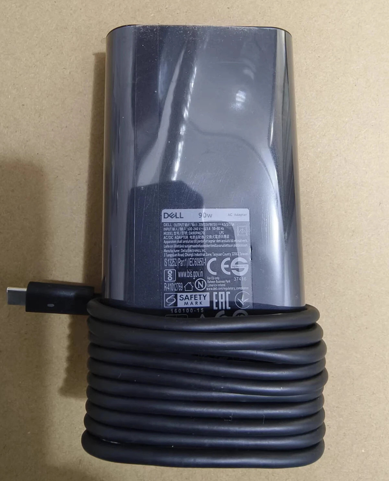 computadoras y laptops - Genuine 90W USB-C Type C AC Adapter Charger For Dell 1