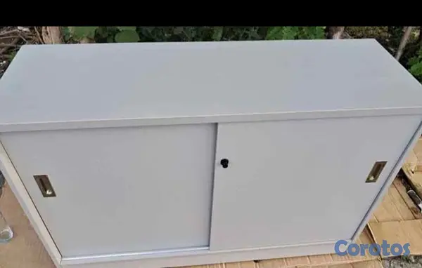 muebles y colchones - Locker metálico nuevo  4 puertas $10000 5