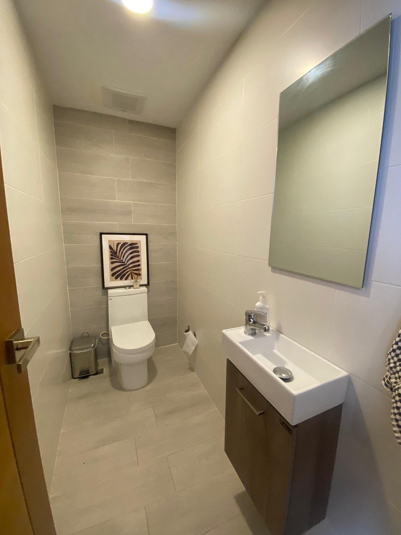 apartamentos - Apartamento con línea blanca en Naco  4