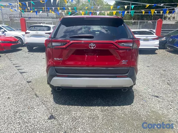 jeepetas y camionetas - Toyota Rav4 XLE AWD 2022 Recien Importada 5