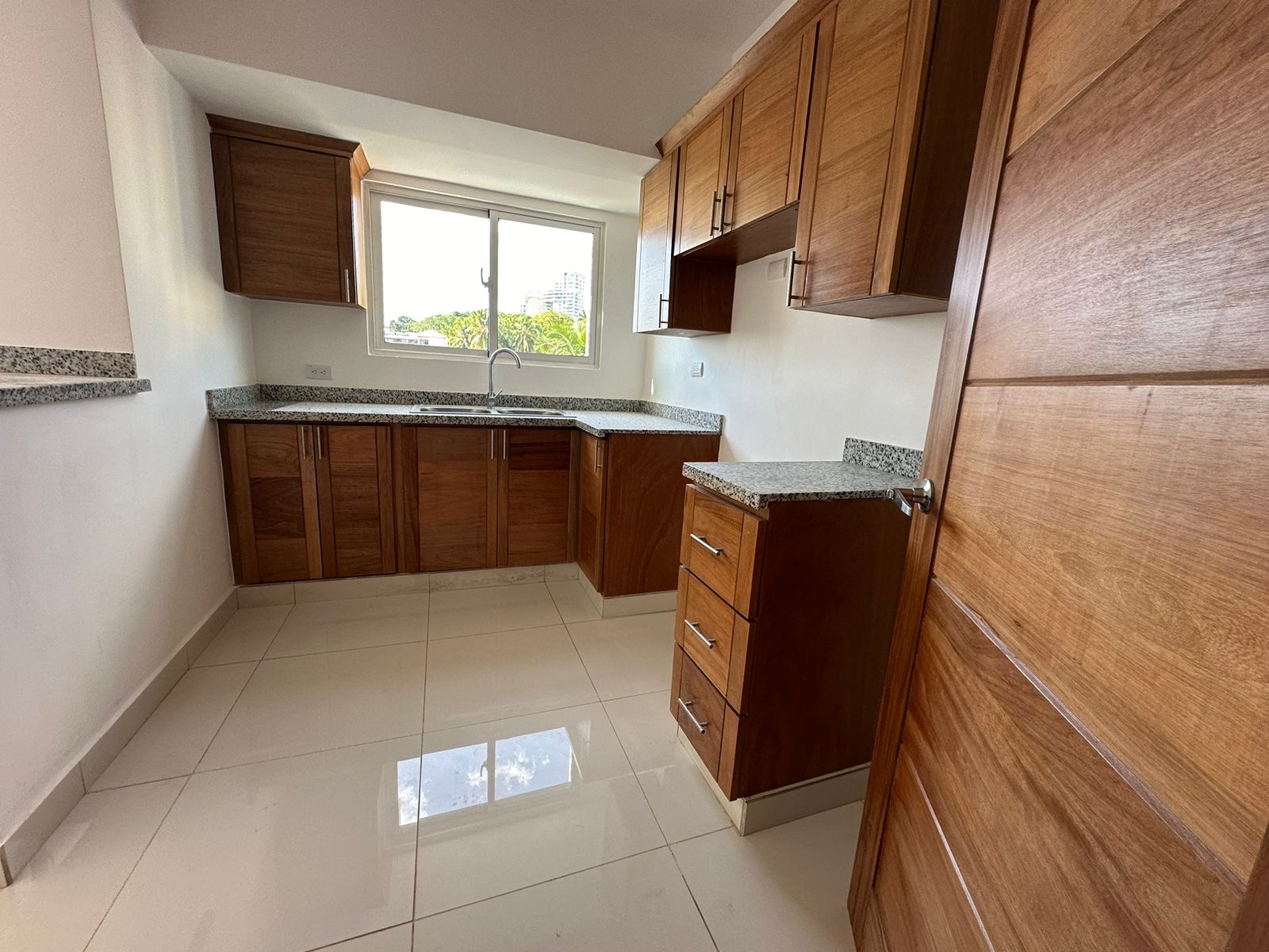 apartamentos - Vendo nuevo piso 4 con ascensor Independencia klm  5