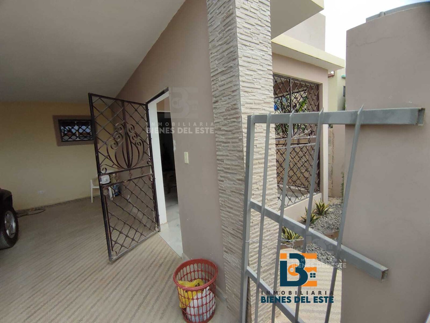 casas -  Casa en Villa Cesarina Detras de los Multi 8