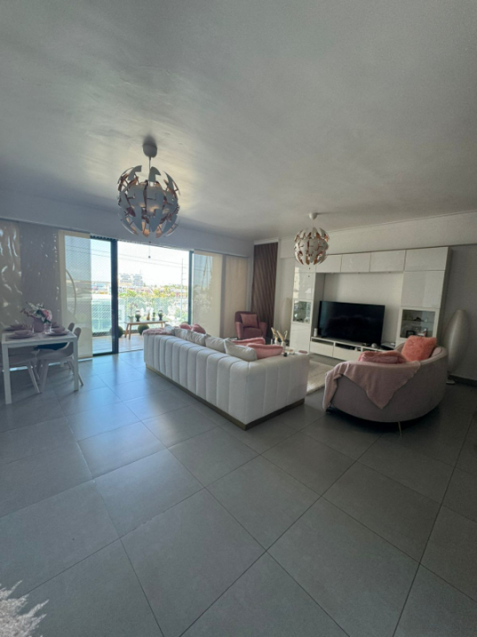 apartamentos - Vendo Hermoso Apartamento en Serralles  2