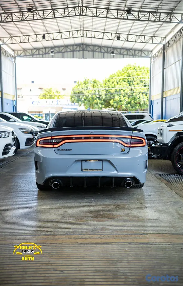 carros - Dodge Charger SRT 392 Scat Pack 2021 Clean Carfax 4