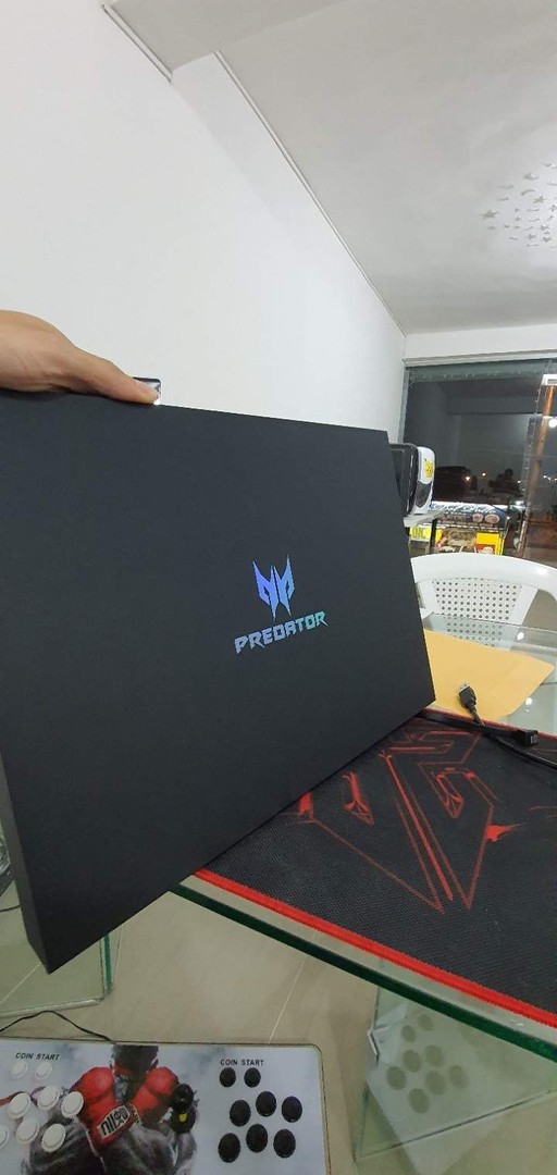 computadoras y laptops - Laptop Acer Predator RTX 2060 6GB. 144Hz