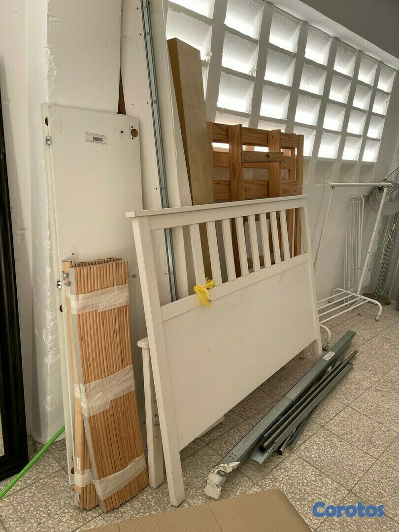 muebles y colchones - Cama queen comprada en IKEA con colchón 3