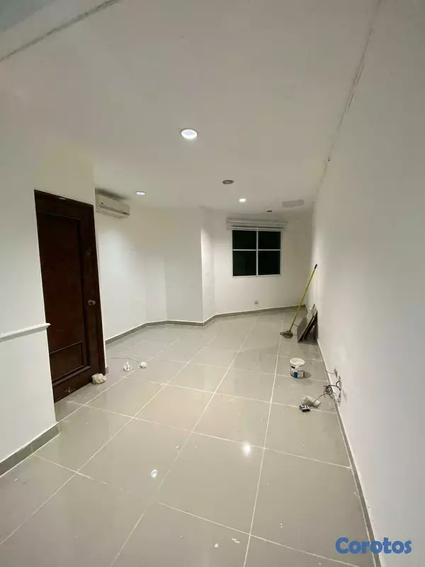 oficinas y locales comerciales - Alquilo en Gazcue, Torre profesional, Excelente Oficina 2