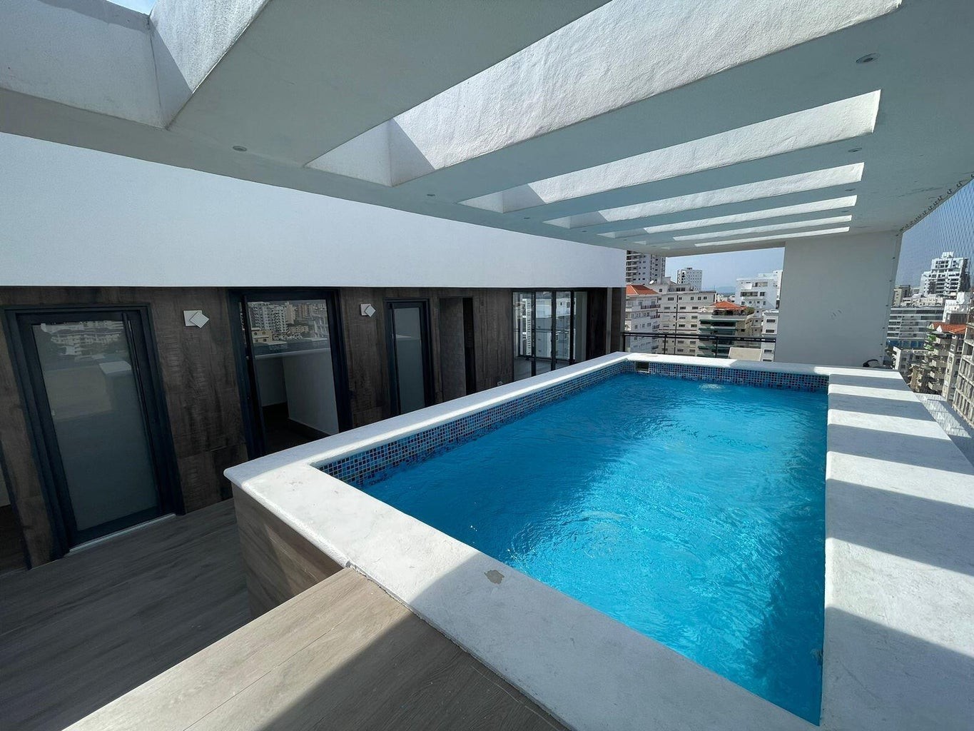 apartamentos - Apartamento en Venta Piantini de Una Habitación