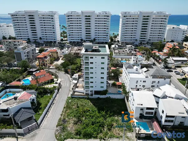 solares y terrenos - SE VENDE DE OPORTUNIDAD Excelente Solar con 750 me 4